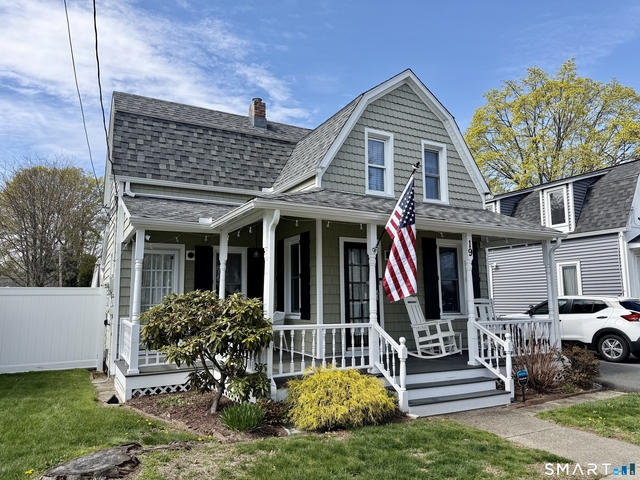 19 Willow Street - Photo 1