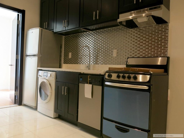 342 Manhattan Avenue - Photo 1