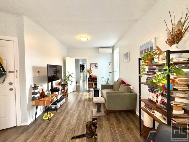 23 Avenue - Photo 1