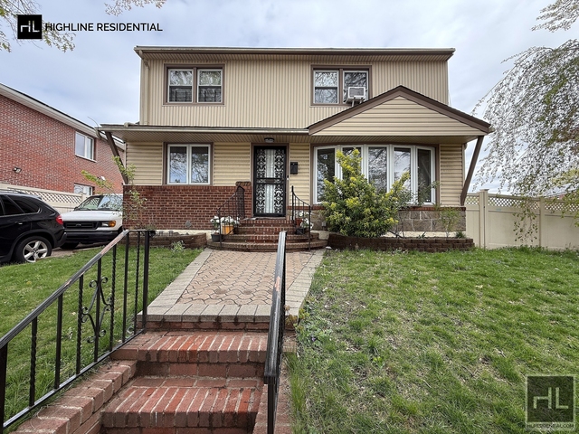 Francis Lewis Blvd - Photo 1
