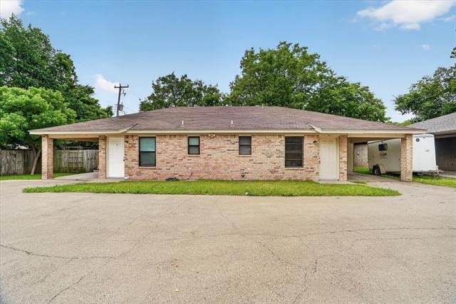 119 Del Rio Avenue - Photo 1