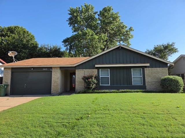7013 Lincolnshire Lane - Photo 1