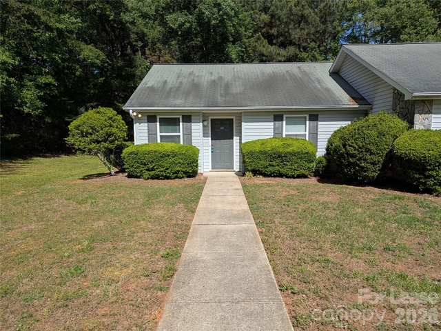 111 Birdie Court - Photo 1