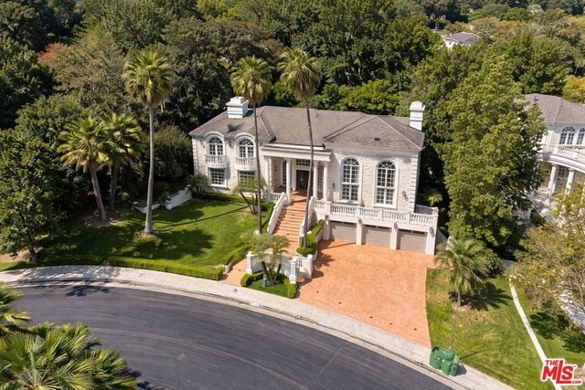 14132 Beresford Road - Photo 1