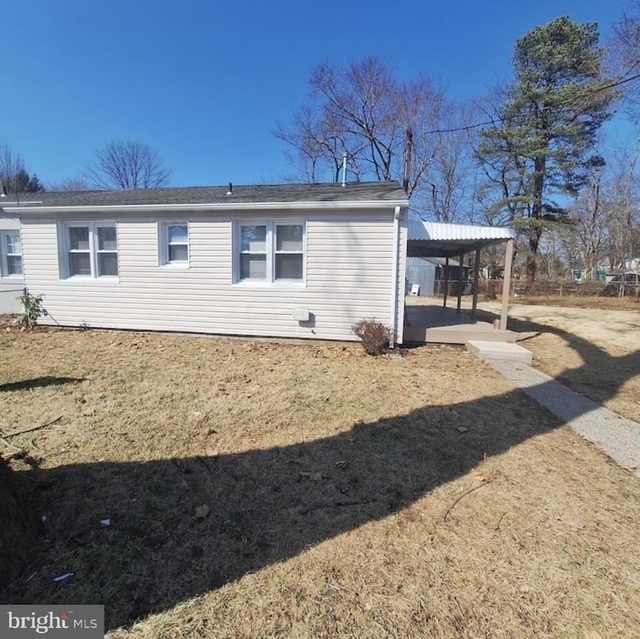 403 Trenton Court - Photo 1
