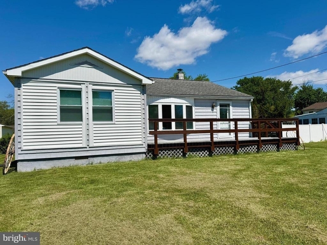 3730 Knights Road - Photo 1