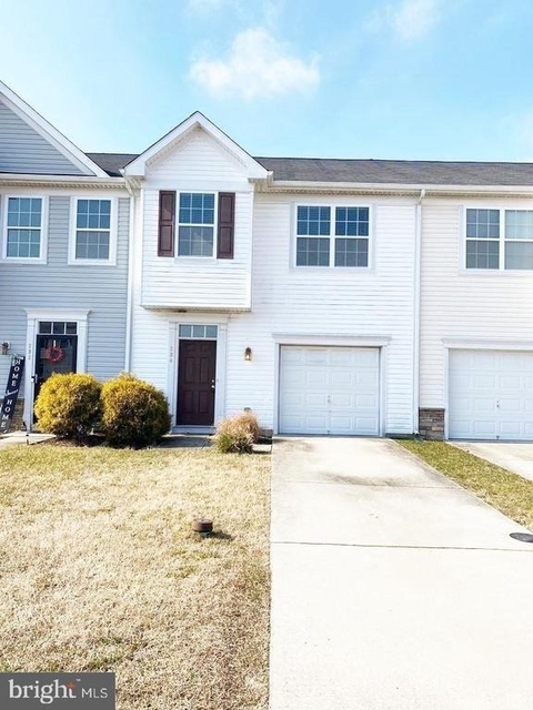 234 Garrison Way - Photo 1