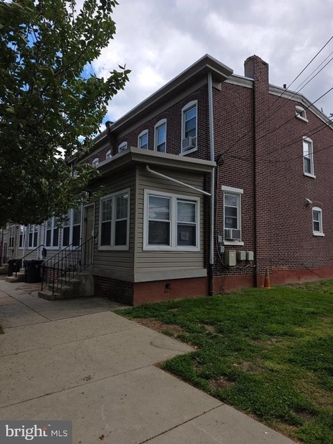 306 W 23rd Street - Photo 1