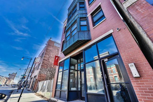 2209 W North Avenue - Photo 1