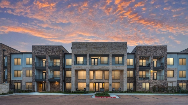 23403 Kingsland Boulevard - Photo 1