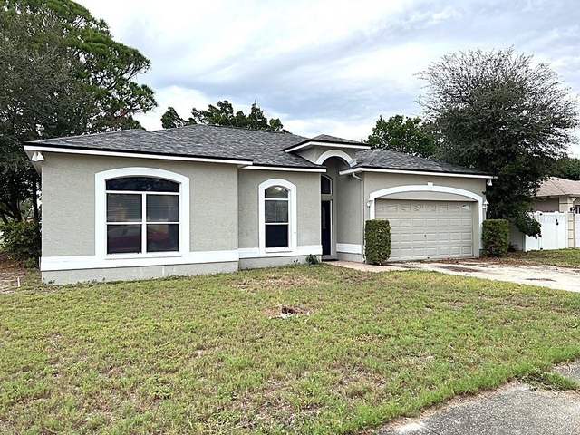 595 56th Avenue S - Photo 1