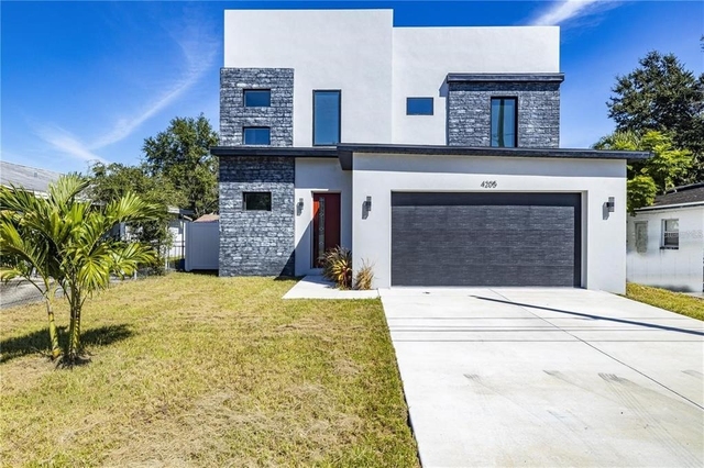 4205 W Arch Street - Photo 1