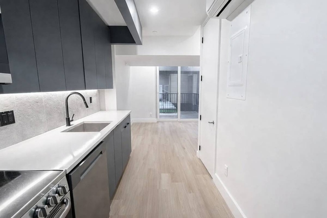 931 Carroll Street - Photo 1