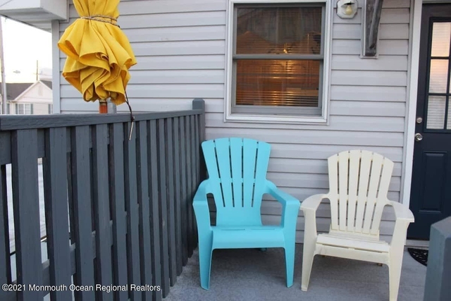 61 Fielder Avenue - Photo 1