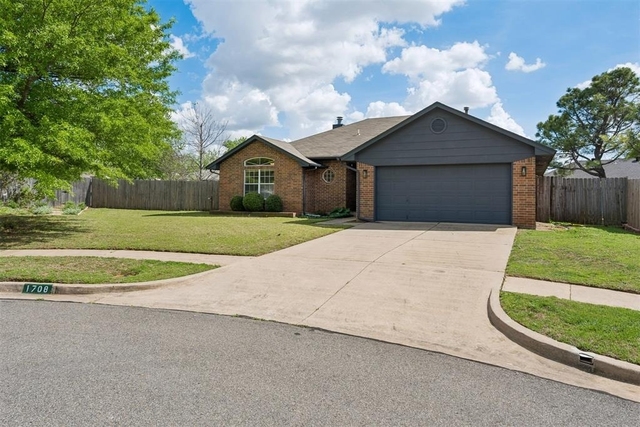 1708 Creekside Court - Photo 1