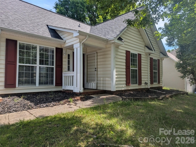 131 Diamond Drive - Photo 1