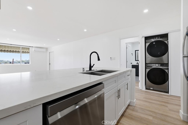 17000 Burbank Boulevard - Photo 1