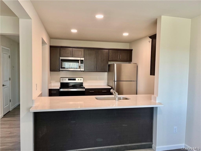 206 Golf Links Road - Photo 1