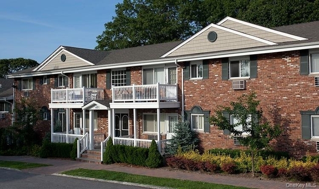 433 Lincoln Boulevard - Photo 1