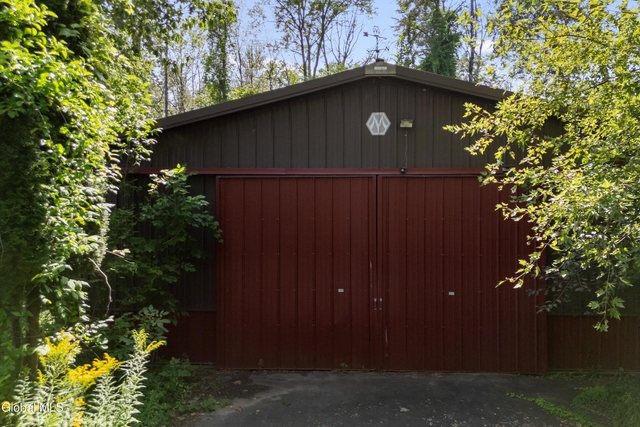 2130 Rowley Road - Photo 1