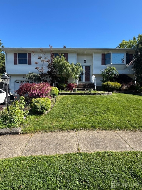 5 Timothy Court - Photo 1