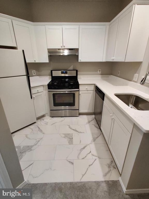13058 Autumn Woods Way - Photo 1