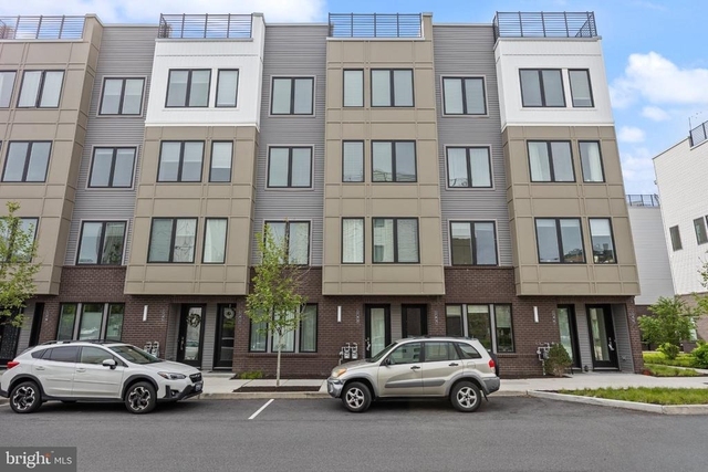 2150 Northbank Place - Photo 1