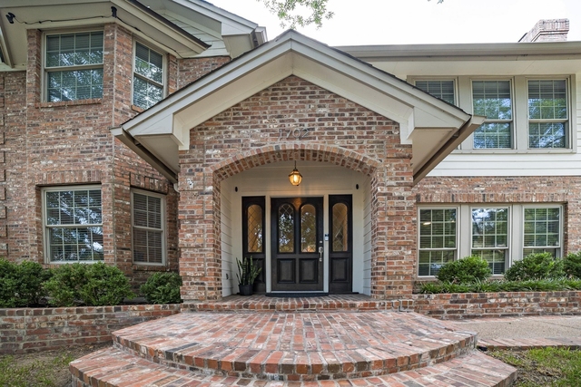 1702 Crested Butte Dr - Photo 1