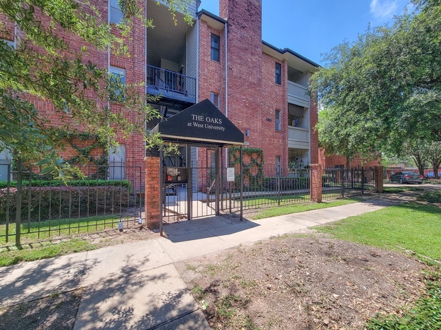 4041 Drake Street - Photo 1