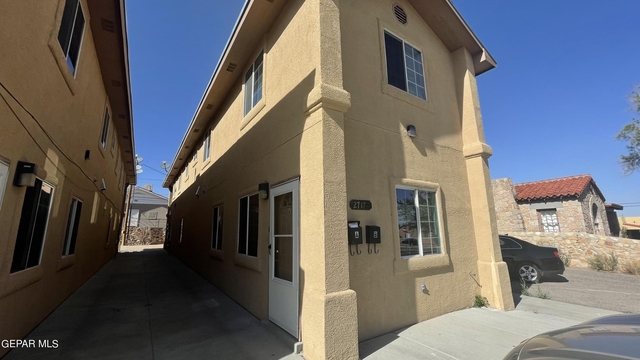 2717 Idalia Avenue - Photo 1