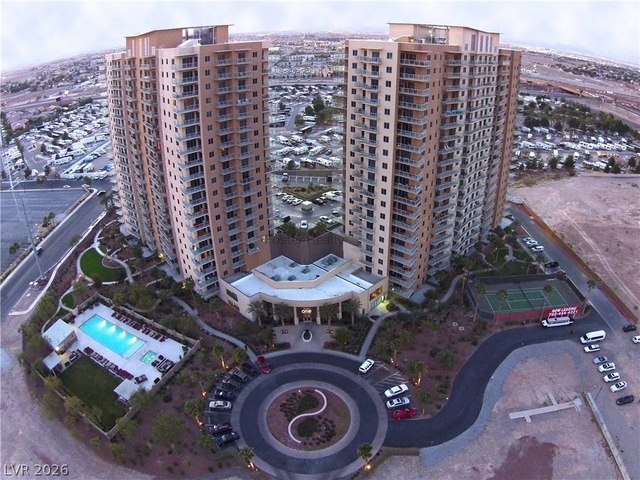 8255 S Las Vegas Boulevard - Photo 1