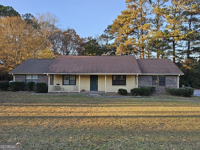 2835 Springdale Road - Photo 1