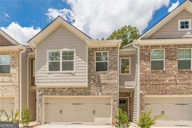 5392 Brooklands Drive - Photo 1