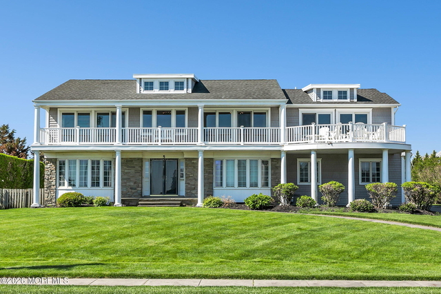5 Lorraine Avenue - Photo 1