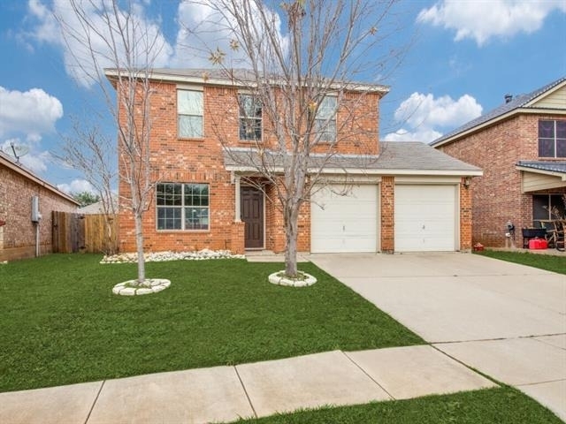 1208 Boxwood Drive - Photo 1