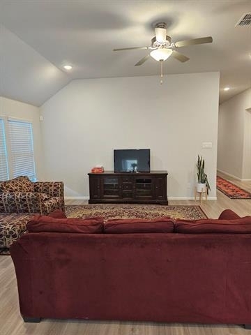 308 N Crescent Avenue N - Photo 1