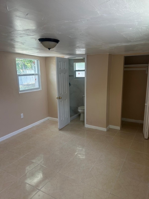 845 Nw 132nd Street - Photo 1