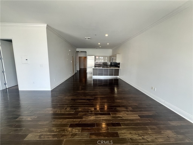801 S Grand - Photo 1
