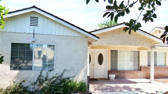 11417 183rd Street - Photo 1