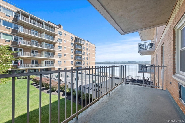 101 Gedney Street - Photo 1