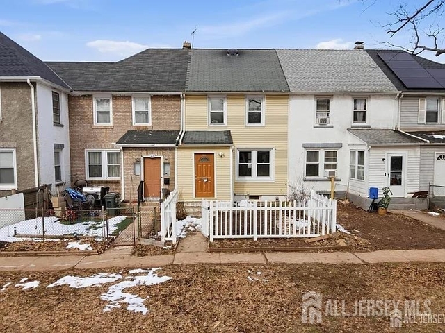 25 Langley Place - Photo 1