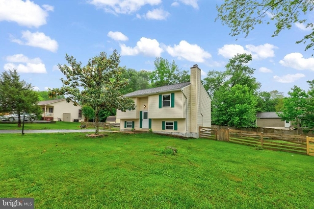 7 Bertram Boulevard - Photo 1