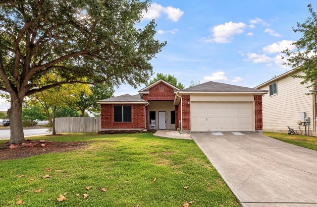 1611 Sunnycrest Cir - Photo 1