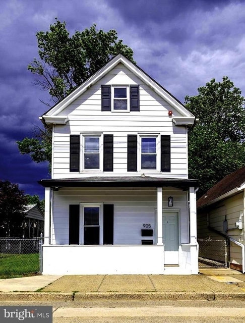 905 Jersey Avenue - Photo 1
