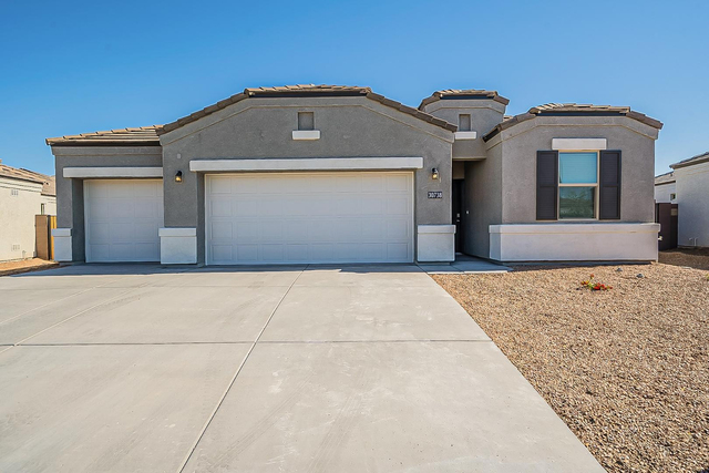 30738 W Columbus Avenue - Photo 1