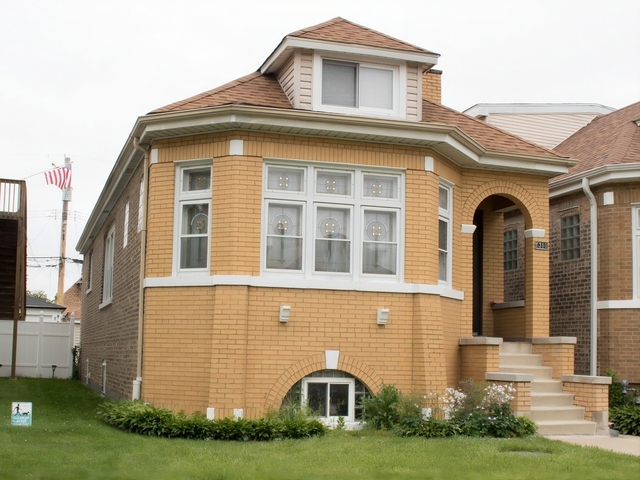 6310 W Warwick Avenue - Photo 1