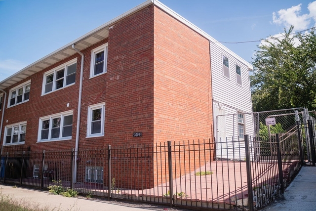 3707 S Michigan Avenue - Photo 1