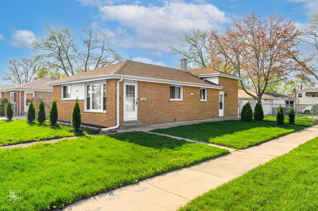 318 Virginia Street - Photo 1