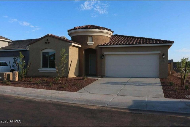 21144 W Cypress - Photo 1