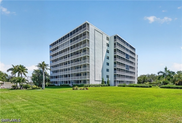 5 Bluebill Avenue - Photo 1